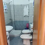 Lovely Διαμέρισμα Golem (Tirana)