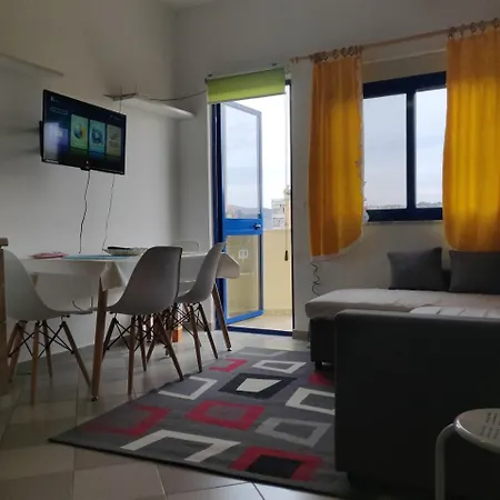 Appartement Lovely *